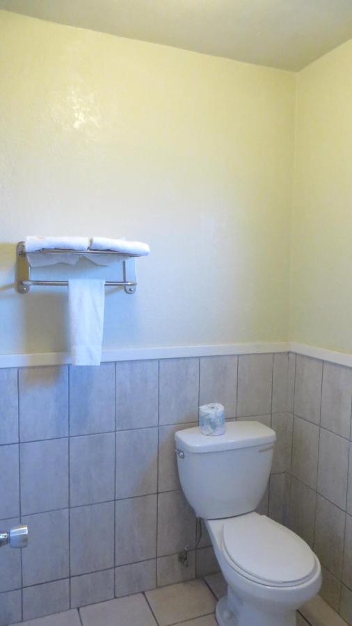 Cloud 9 Motel Cypress Luaran gambar